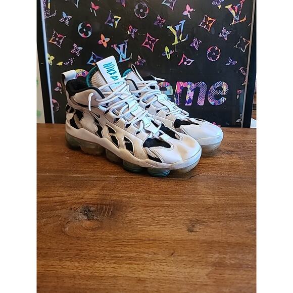 2019 Nike Air VaporMax Gliese White Deep Emerald Green Black SZ 12 (AO2445-100) - Picture 1 of 13